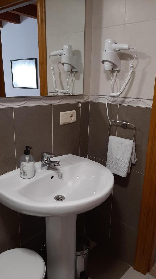 El Puentin Del Sella Con Wifi Y Parking Gratuito Lejlighed Onís Eksteriør billede
