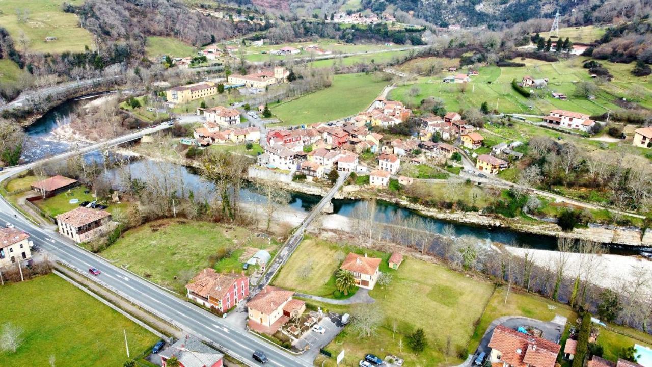 El Puentin Del Sella Con Wifi Y Parking Gratuito Lejlighed Onís Eksteriør billede