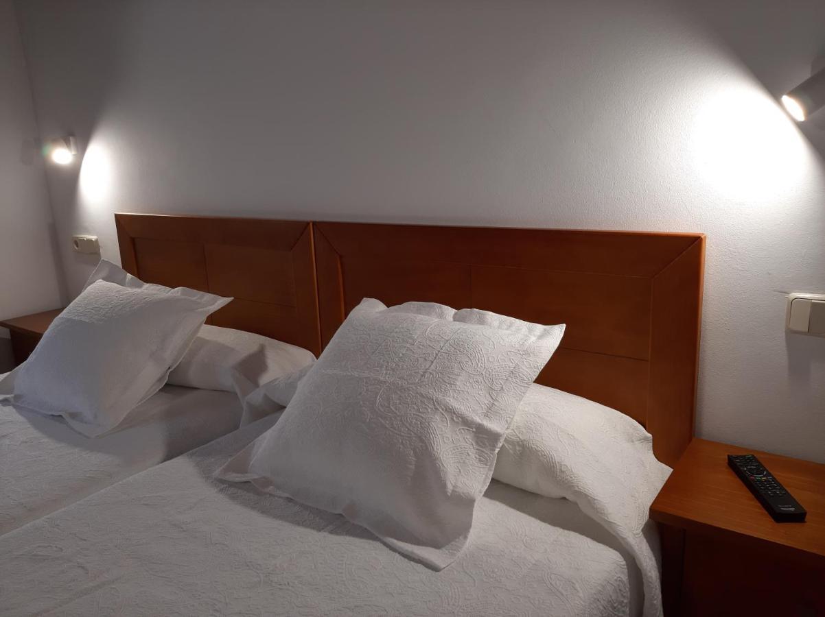 El Puentin Del Sella Con Wifi Y Parking Gratuito Lejlighed Onís Eksteriør billede